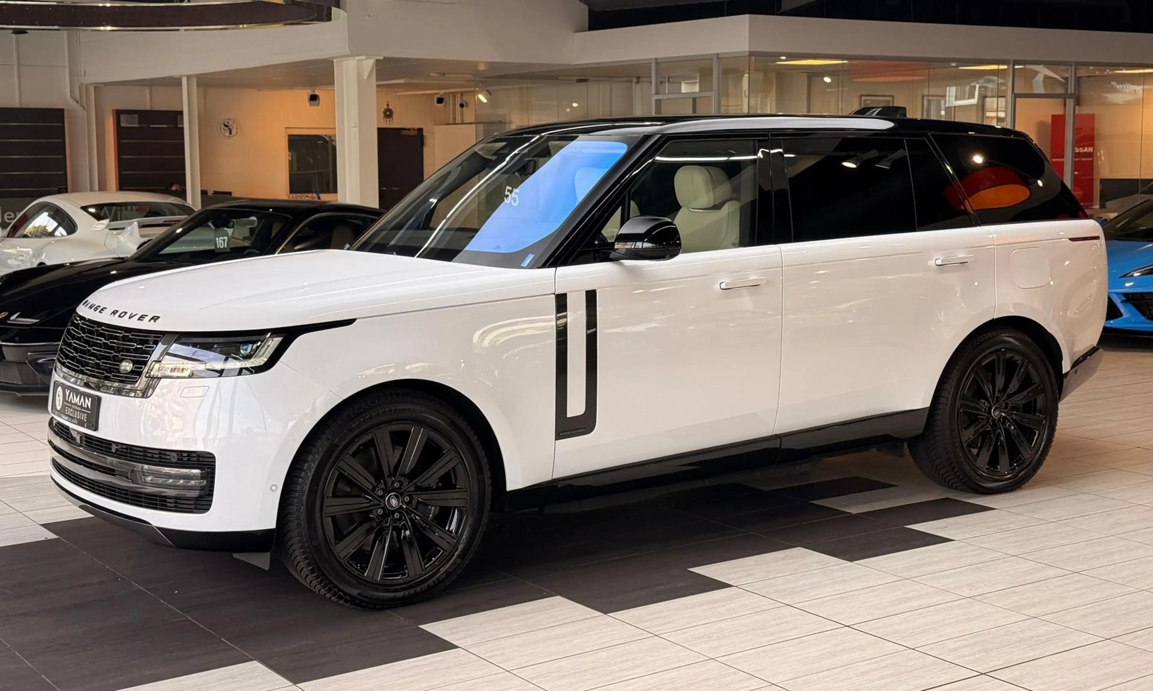 Land Rover Range Rover P440e LWB Lang Autobiography — photo 2
