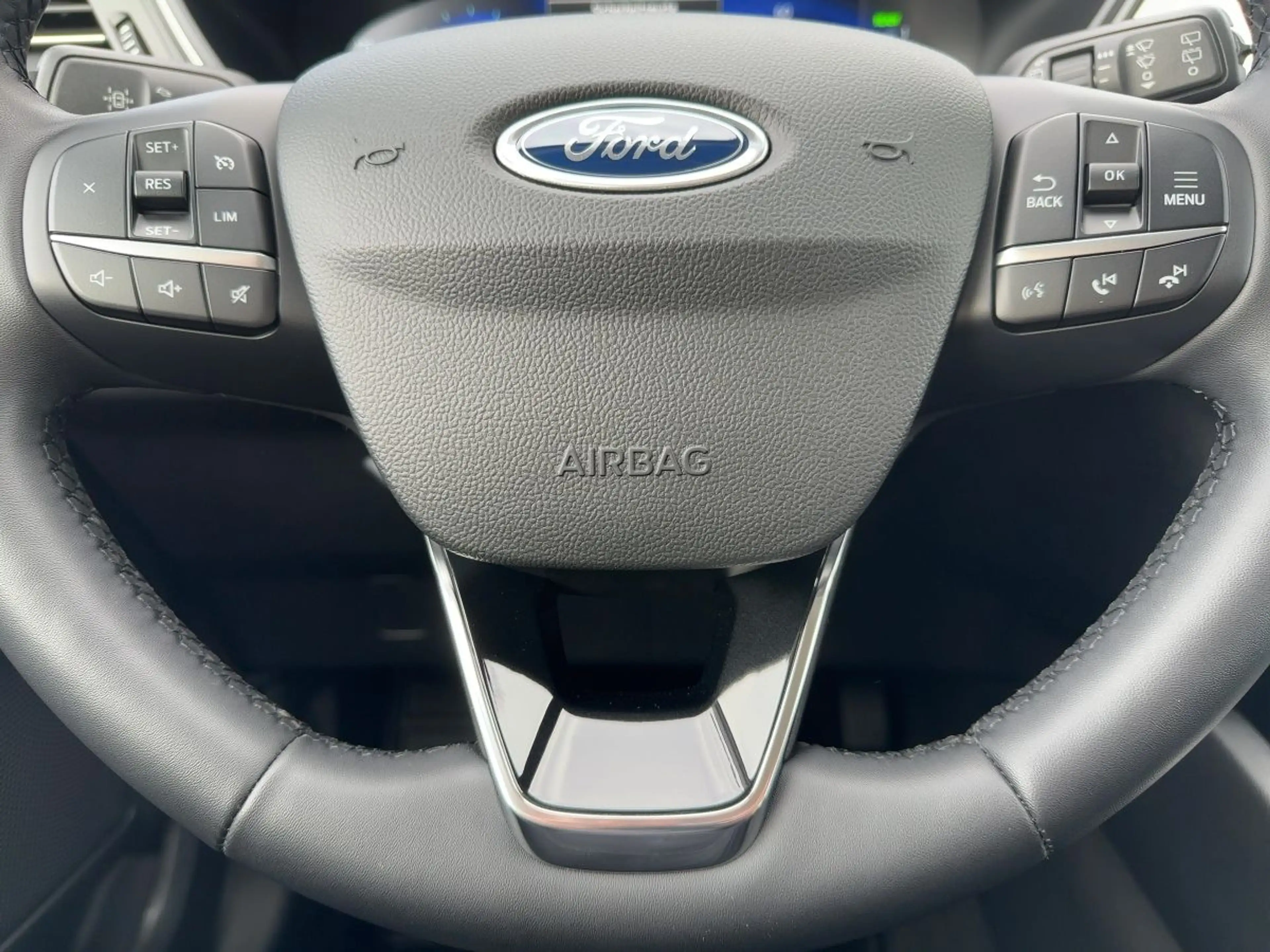 Ford Kuga Cool&Connect Navi+PDC+Klima+Winterpaket — photo 10
