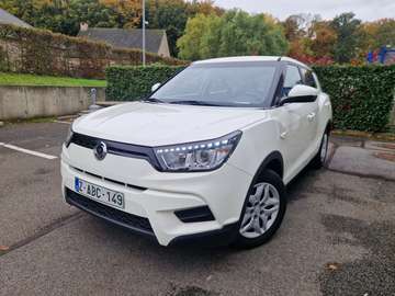 Tivoli 1.6i e-XGi 2WD Crystal