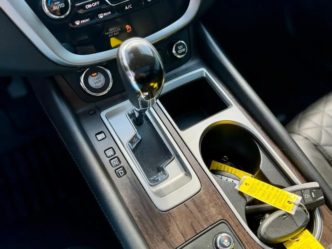 Nissan Murano снимка Nissan Murano