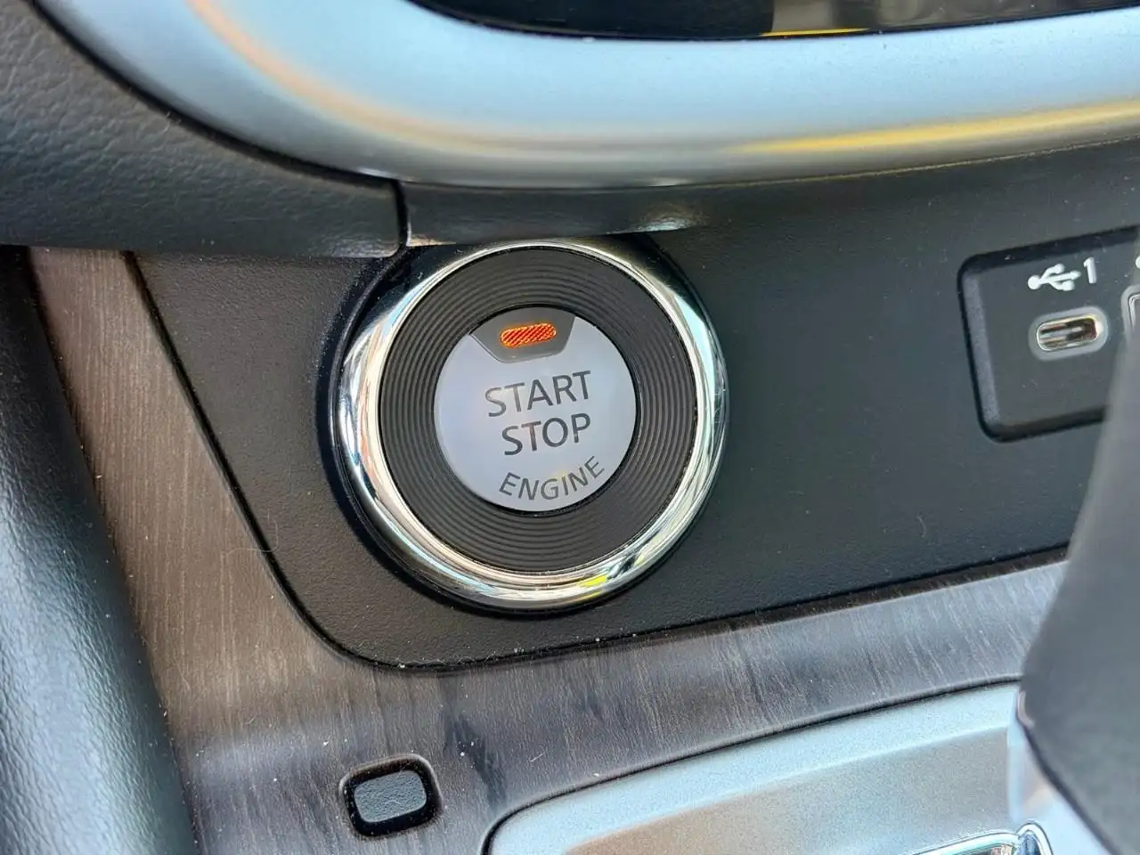 Nissan Murano снимка Nissan Murano