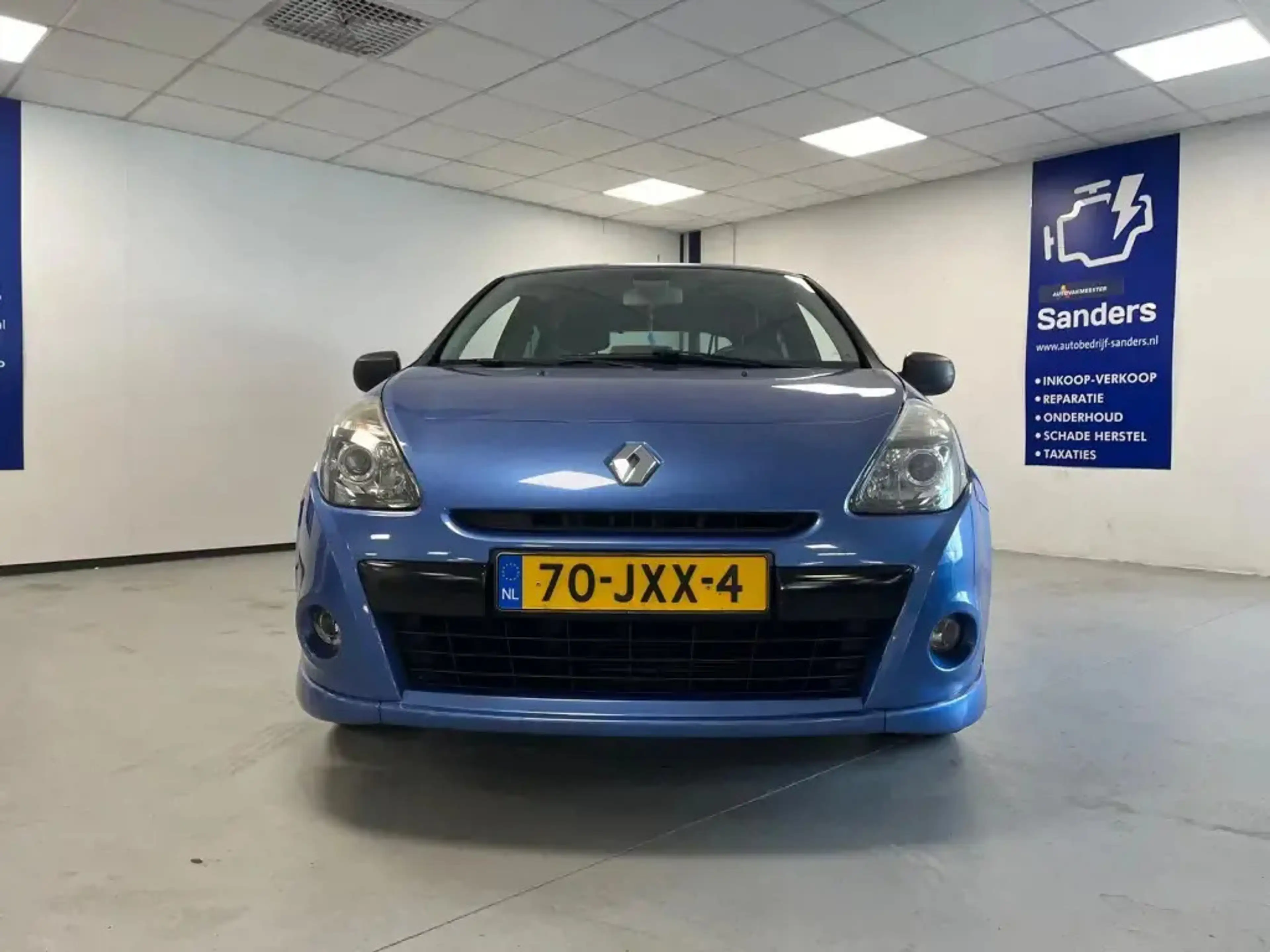 Renault Clio 1.6 GT — photo 3