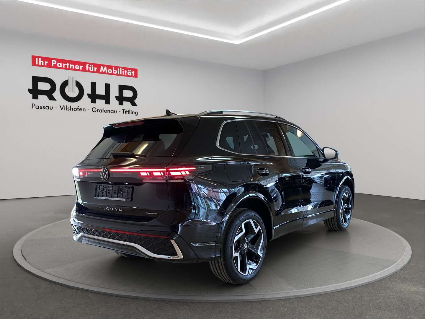 Volkswagen TIGUAN 4Motion R-Line -  - Joinsteer - #4