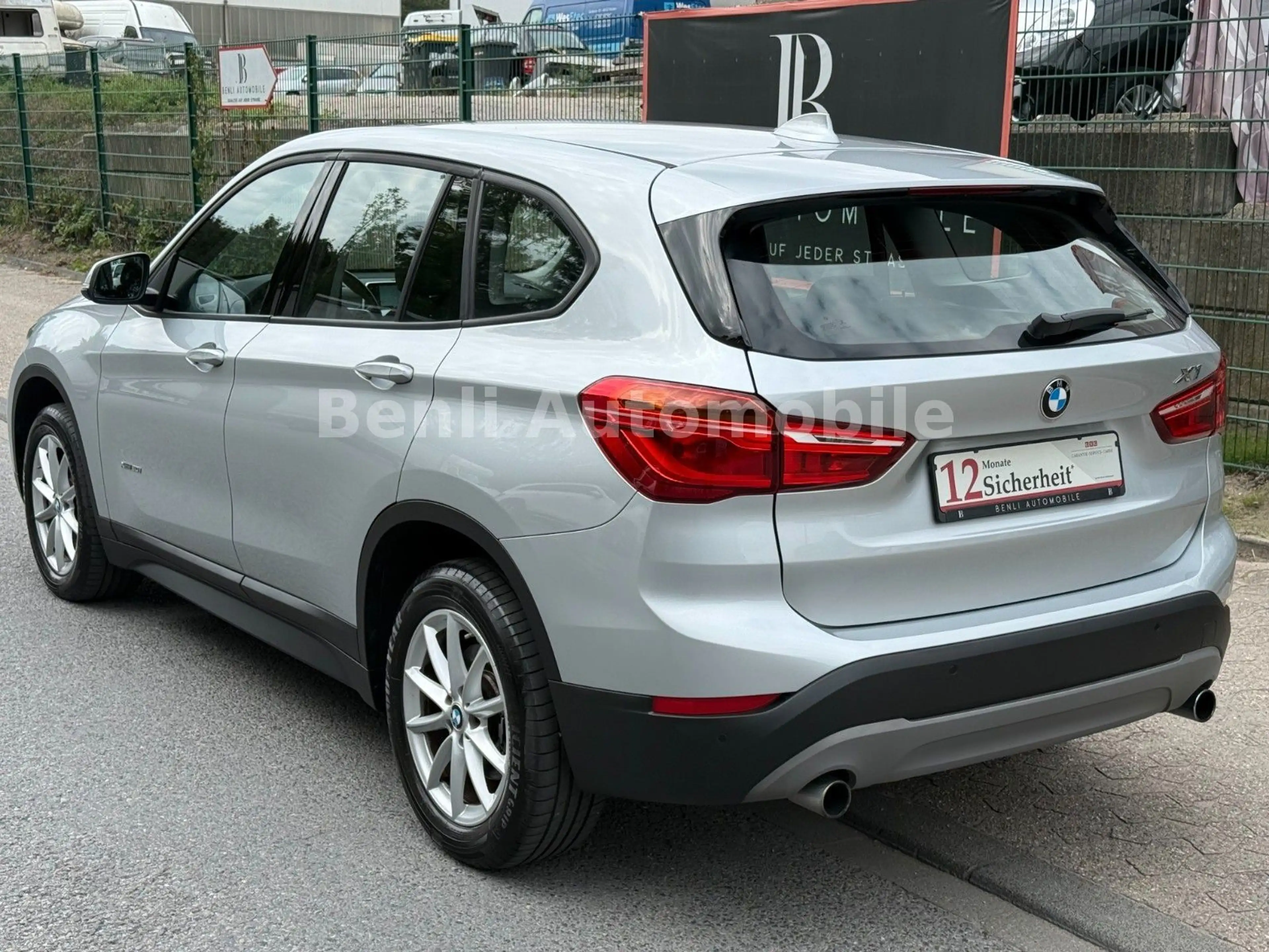 BMW X1 xDrive 20 i Advantage/40TKM/1.HAND/NAVI/AUTOM — photo 3
