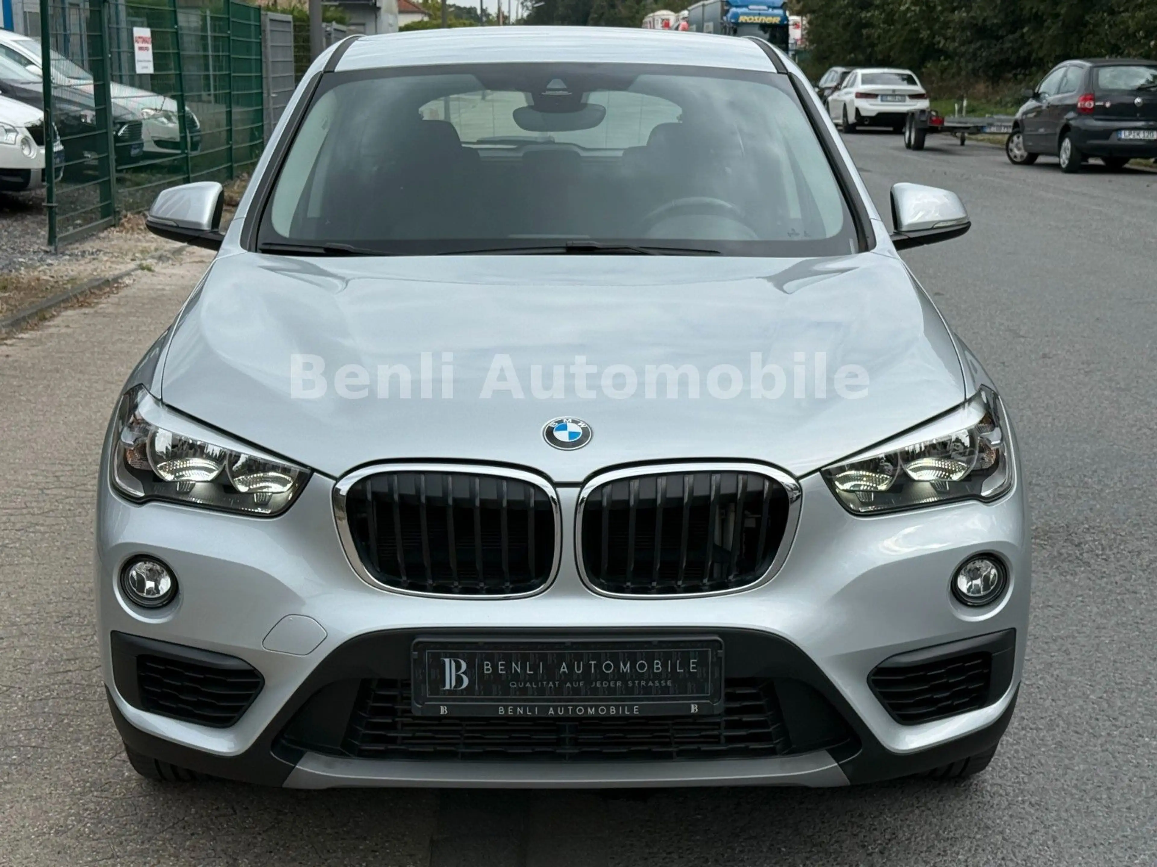 BMW X1 xDrive 20 i Advantage/40TKM/1.HAND/NAVI/AUTOM — photo 8
