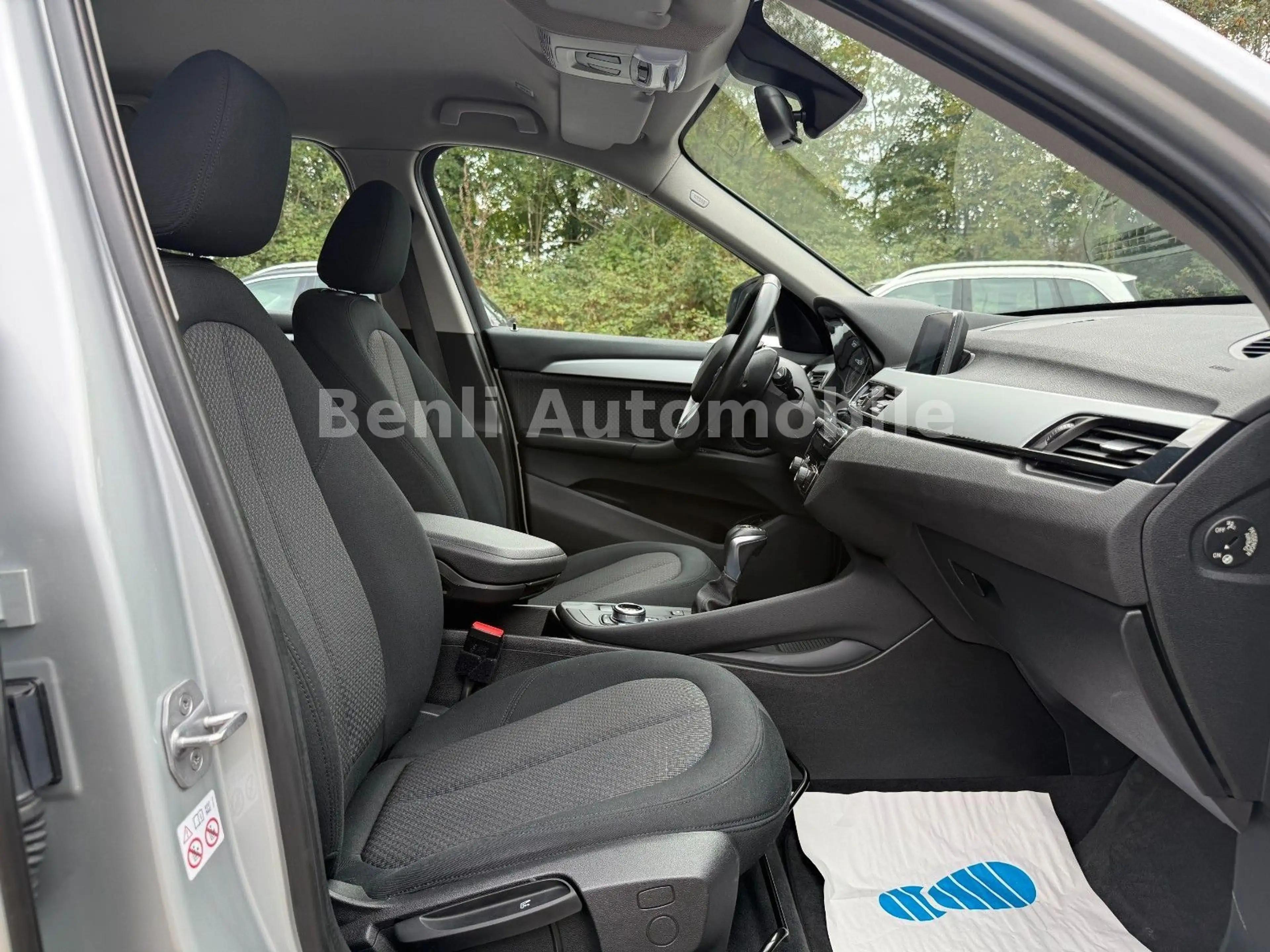 BMW X1 xDrive 20 i Advantage/40TKM/1.HAND/NAVI/AUTOM — photo 15