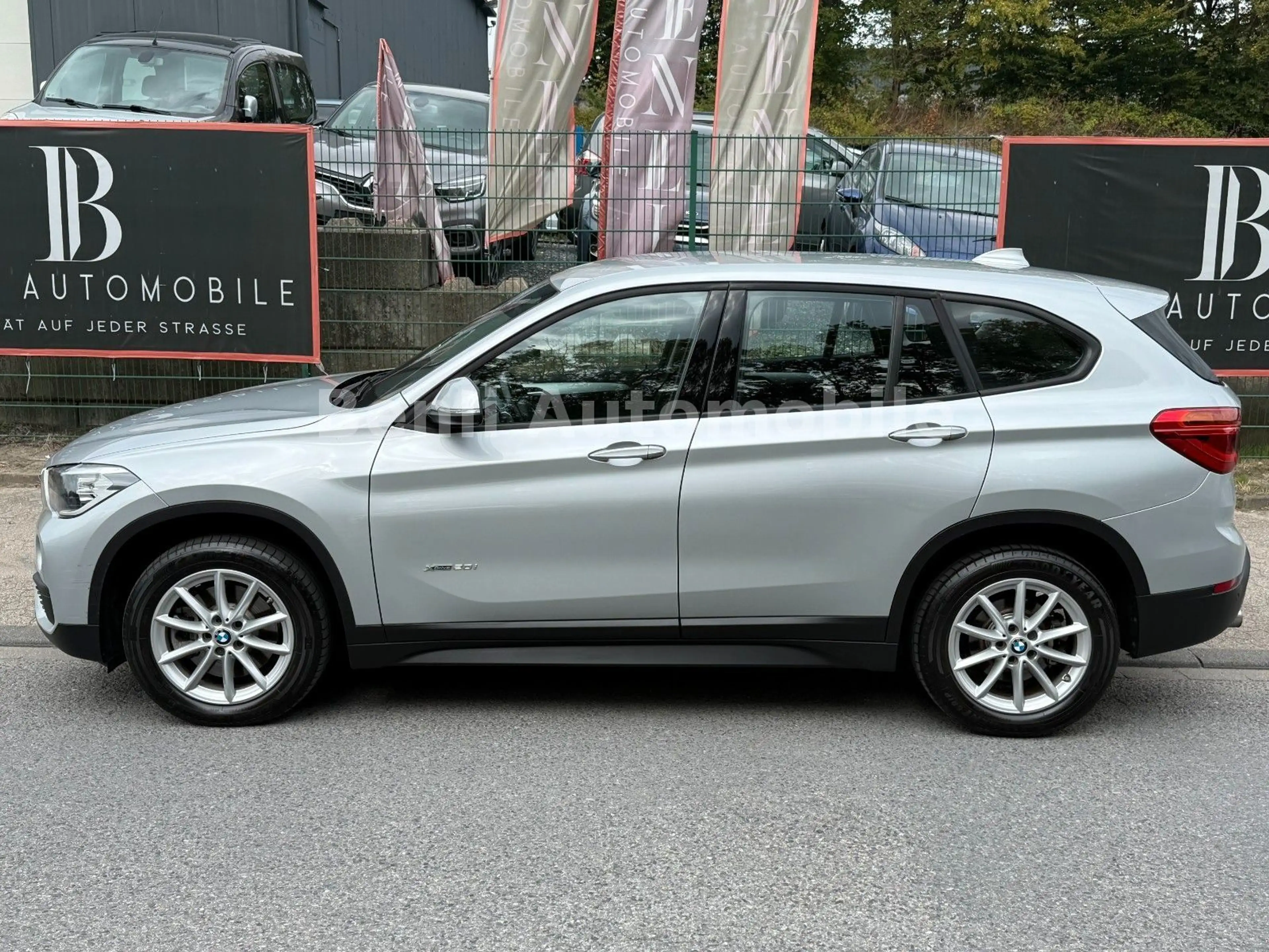 BMW X1 xDrive 20 i Advantage/40TKM/1.HAND/NAVI/AUTOM — photo 2