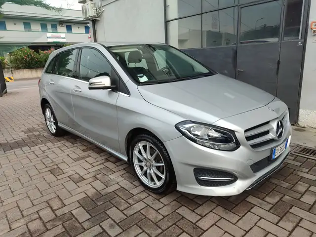 Mercedes-Benz B 180 Classe B - T246 d (cdi) Sport auto