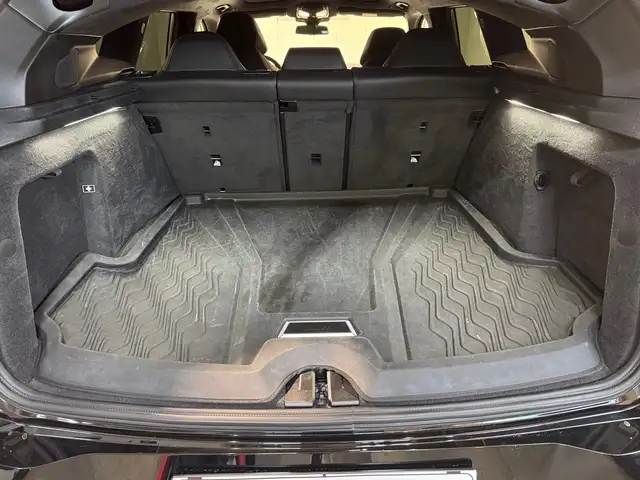 BMW XM 50e Ansicht 12
