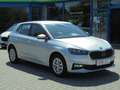 Skoda Fabia 1.0 MPI Selection+WERKSGARANTIE+PDC+ Silber - thumbnail 2