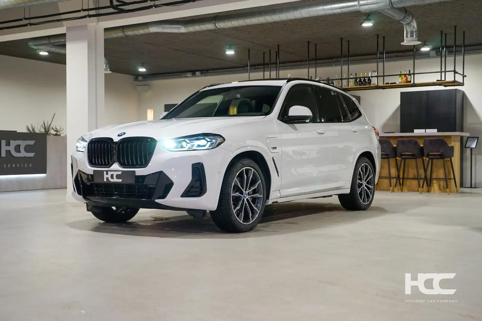 BMW X3 xDrive30e M Sport | Trekhaak | Pano | Memory Wit - 1