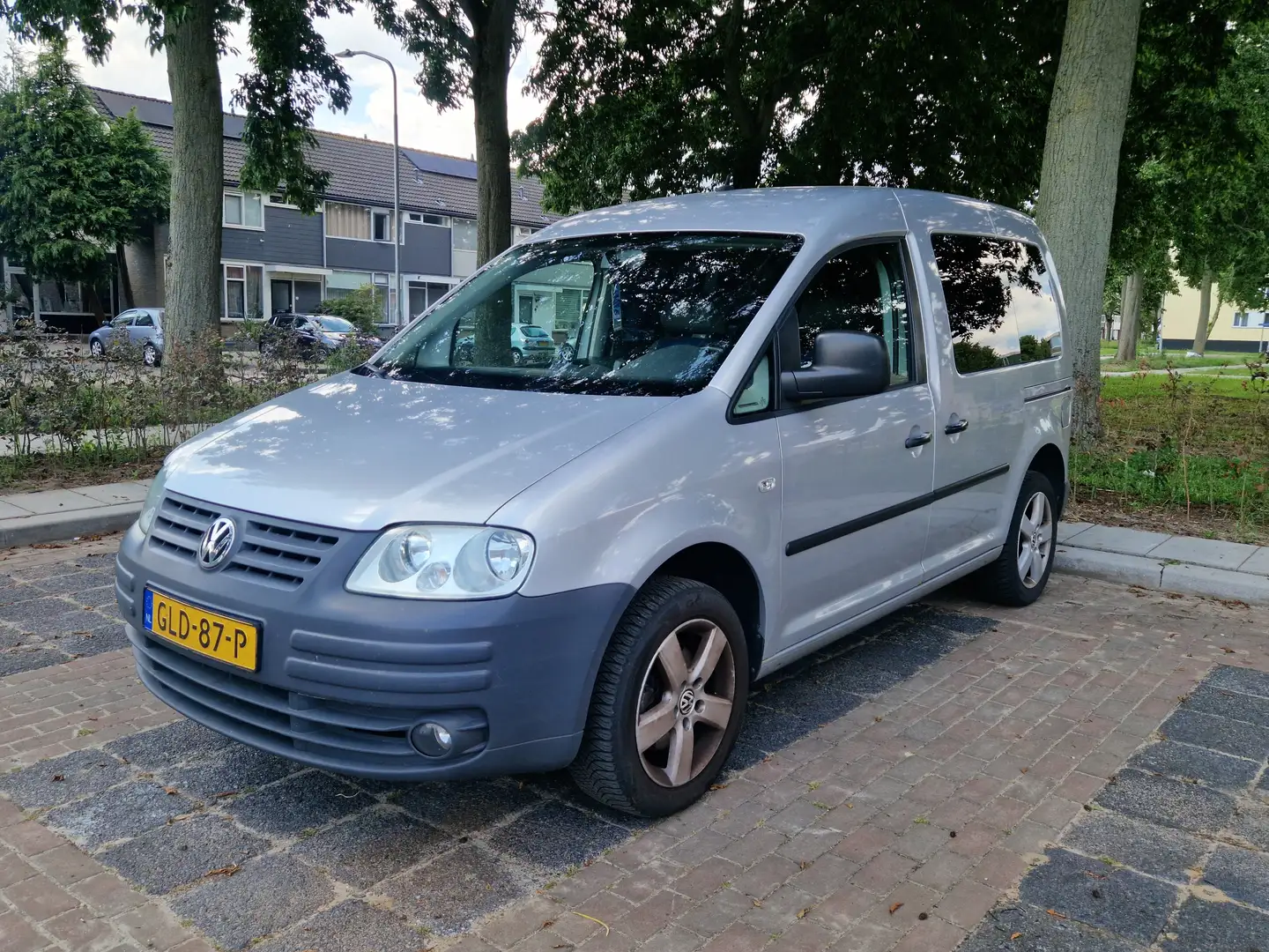 Volkswagen Caddy Caddy Combi 1.4 Comfortline 5p. Grijs - 1