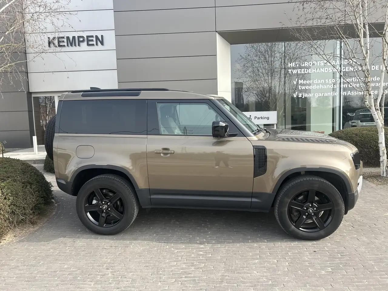Land Rover Defender D250 SE // Lichte vracht — foto 5