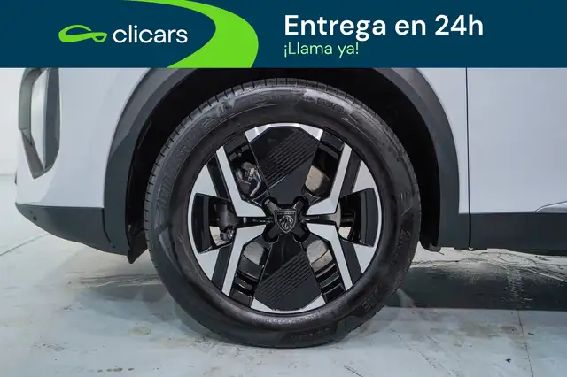 Peugeot 2008 view 11