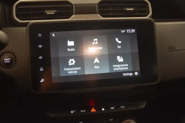Dacia Duster view 9