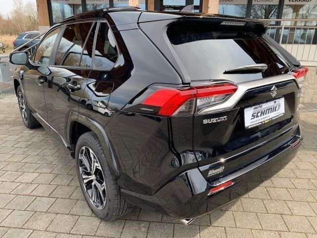 Suzuki Across