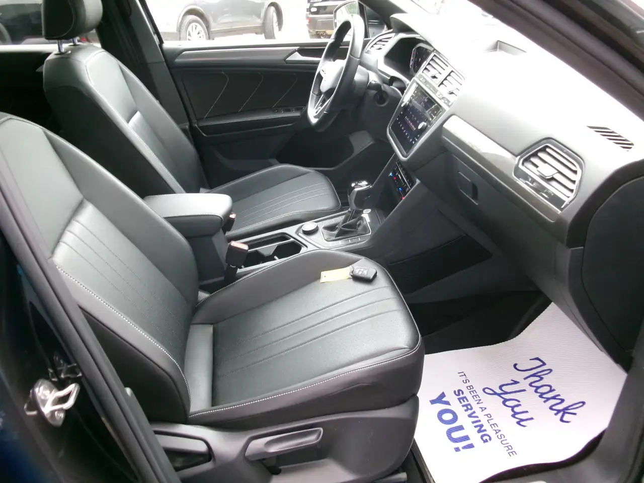 Volkswagen Tiguan photo Volkswagen Tiguan