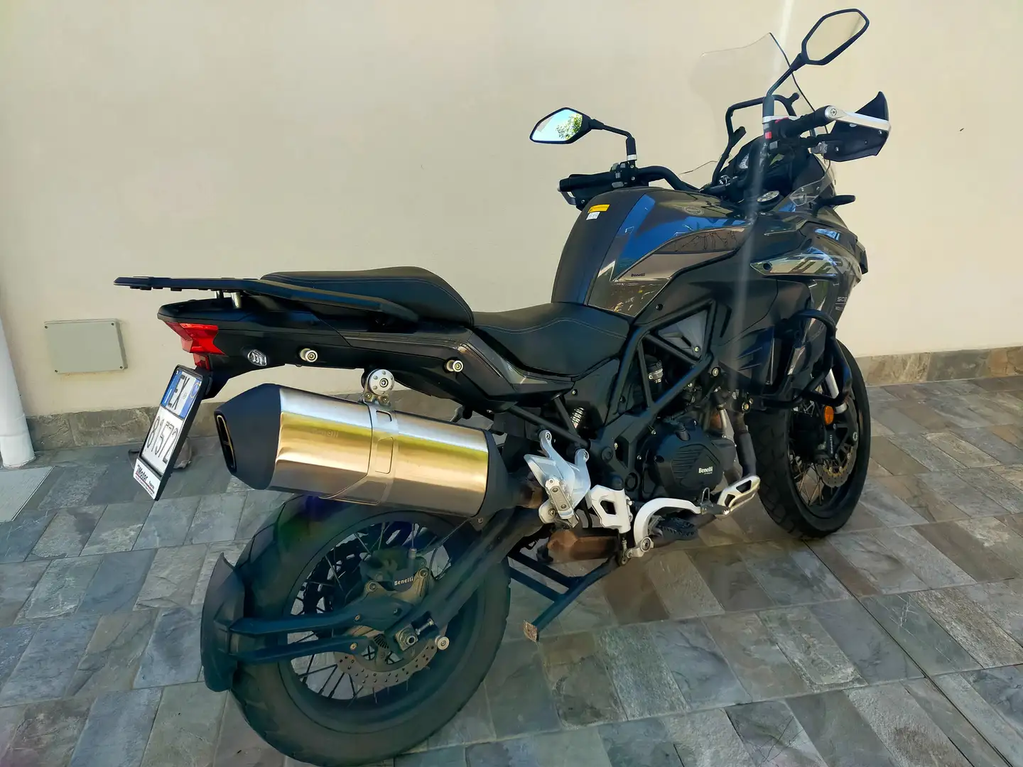 Benelli TRK 502 Gris - 1
