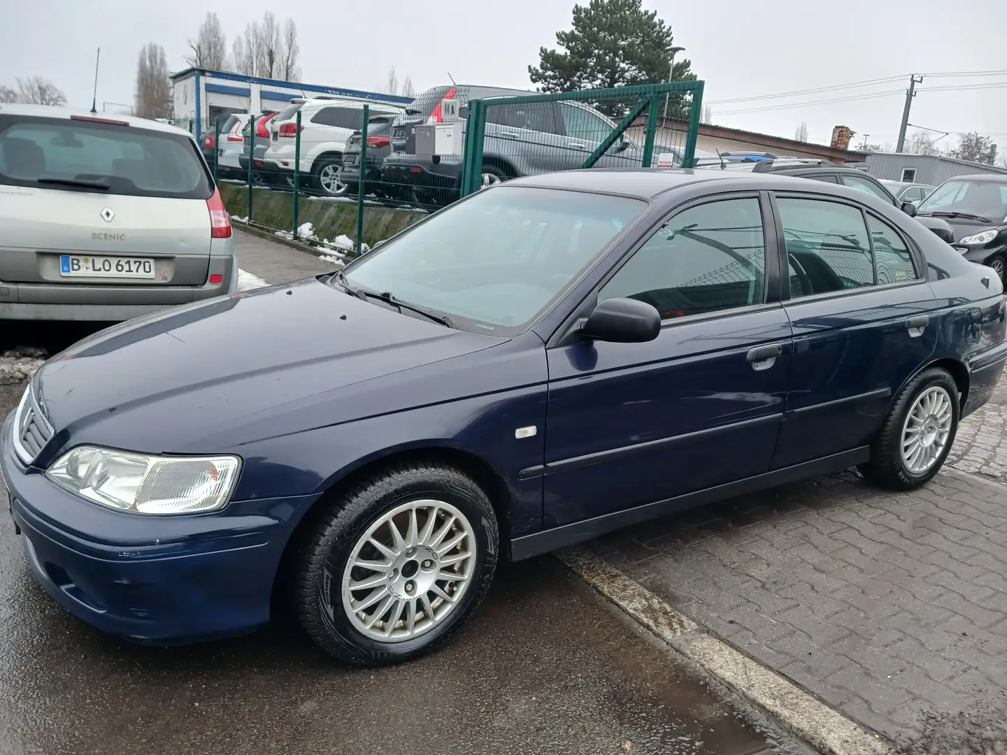 Honda Accord Accord 1.8i S Blau - 2