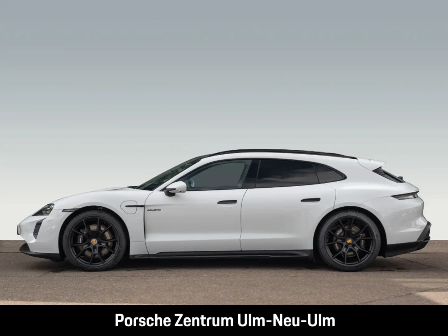 Porsche Taycan GTS Sport Turismo BOSE Luftfederung LED Weiß - 2