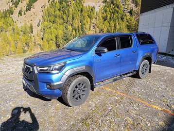 Hilux 2.8 d double cab Invincible 4wd auto