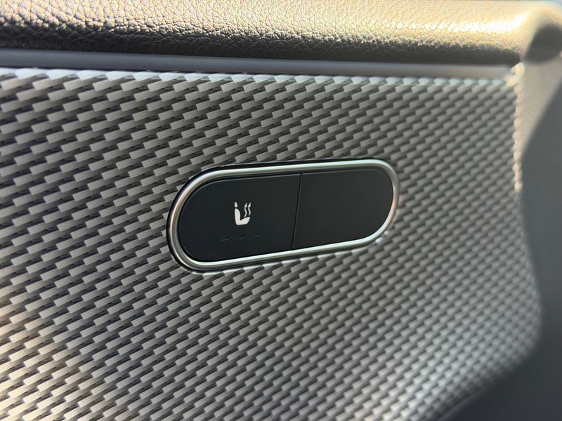 Mercedes-Benz A 180 Business Solution Luxury|Cam|Pano — photo 31
