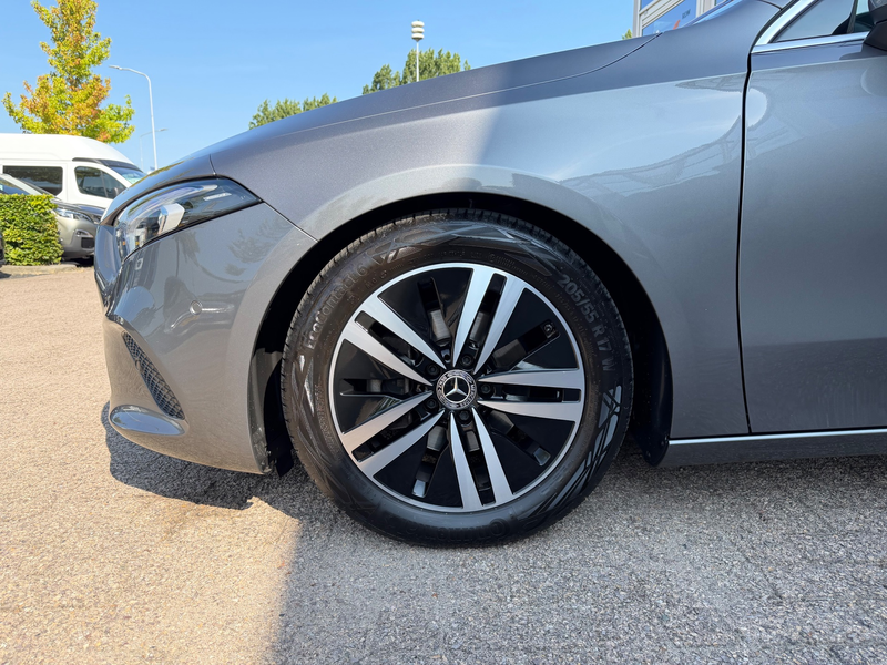 Mercedes-Benz A 180 Business Solution Luxury|Cam|Pano — photo 24
