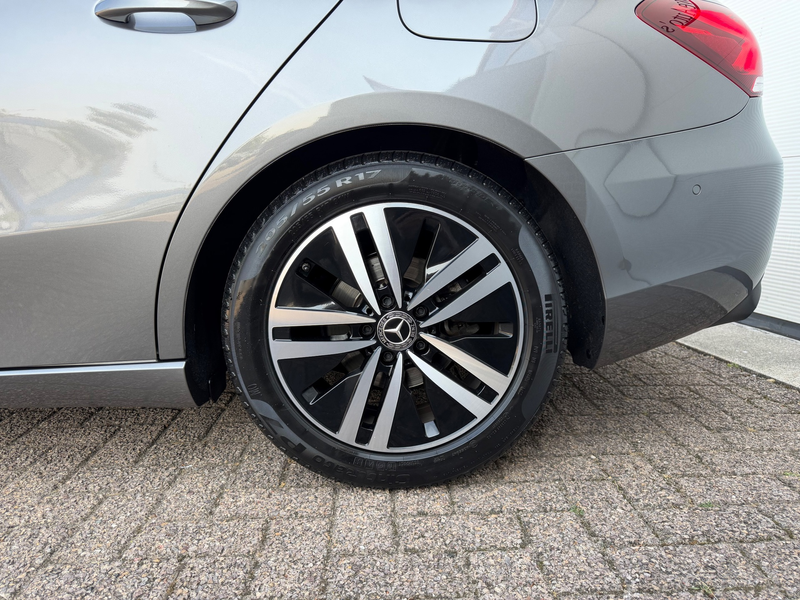 Mercedes-Benz A 180 Business Solution Luxury|Cam|Pano — photo 21