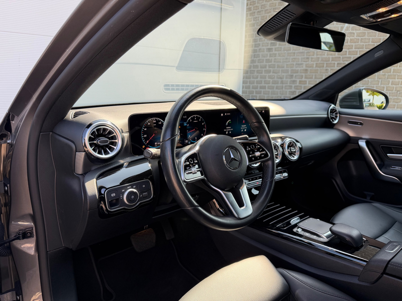 Mercedes-Benz A 180 Business Solution Luxury|Cam|Pano — photo 36