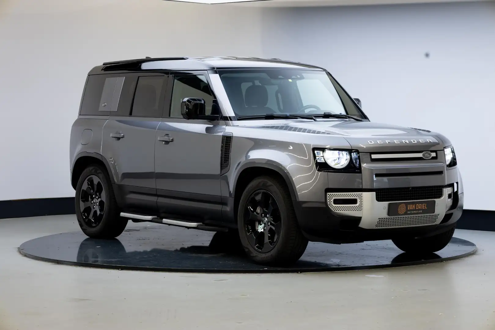 Land Rover Defender 110 2.0 P400e 110 S | 20 Inch | Grau - 1