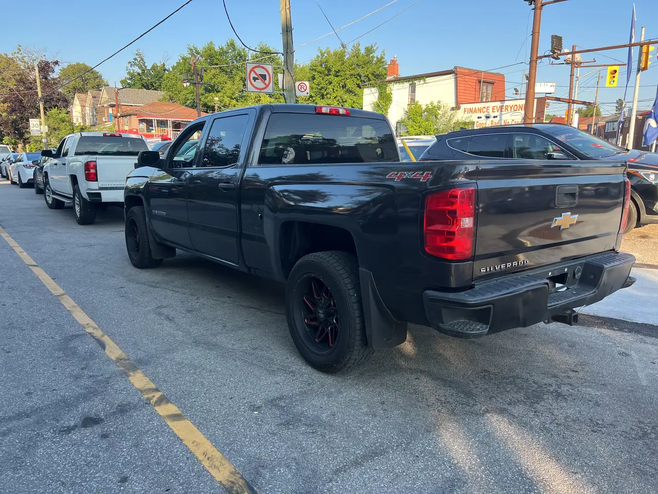 Chevrolet Silverado 1500 снимка Chevrolet Silverado 1500