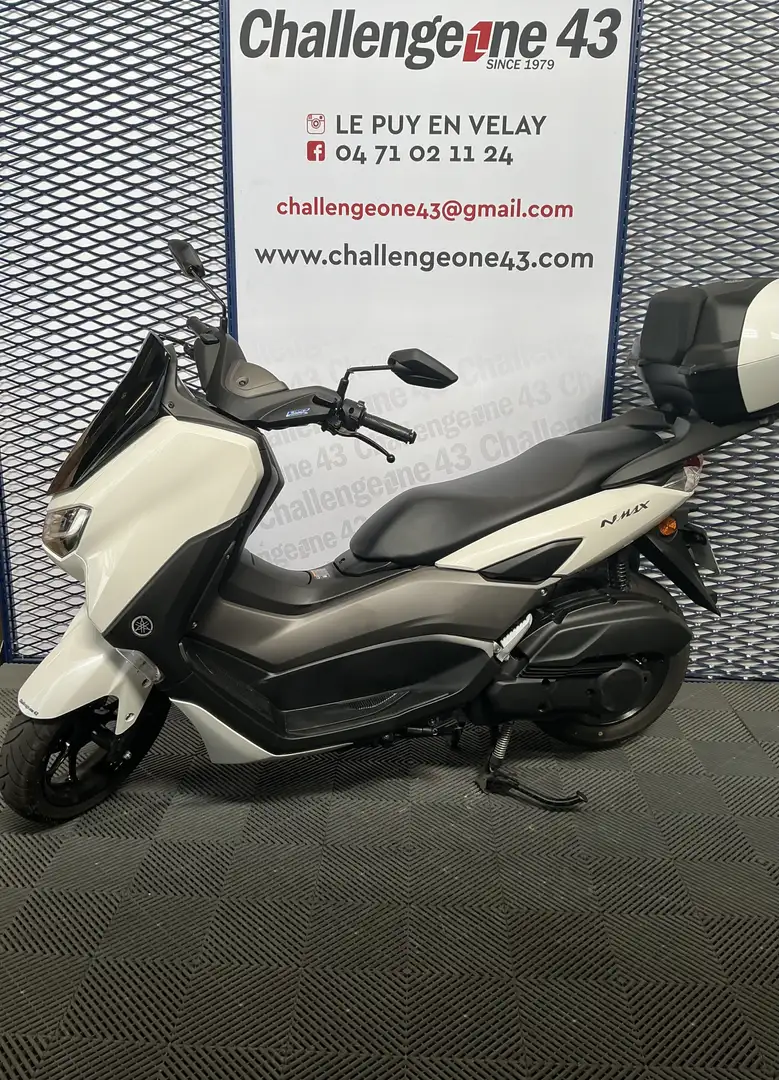 Yamaha NMAX Weiß - 1