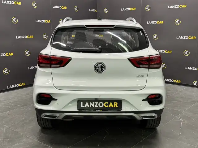 MG ZS view 5