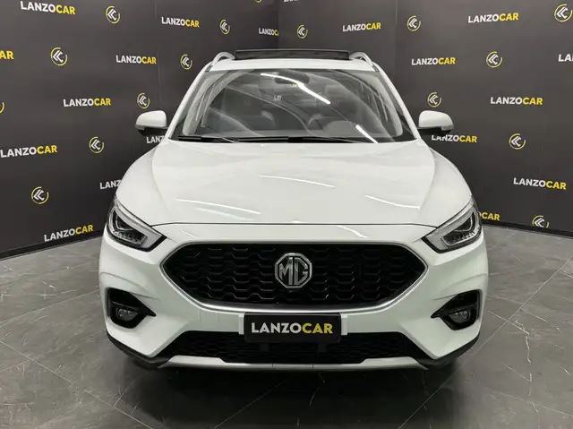 MG ZS view 2