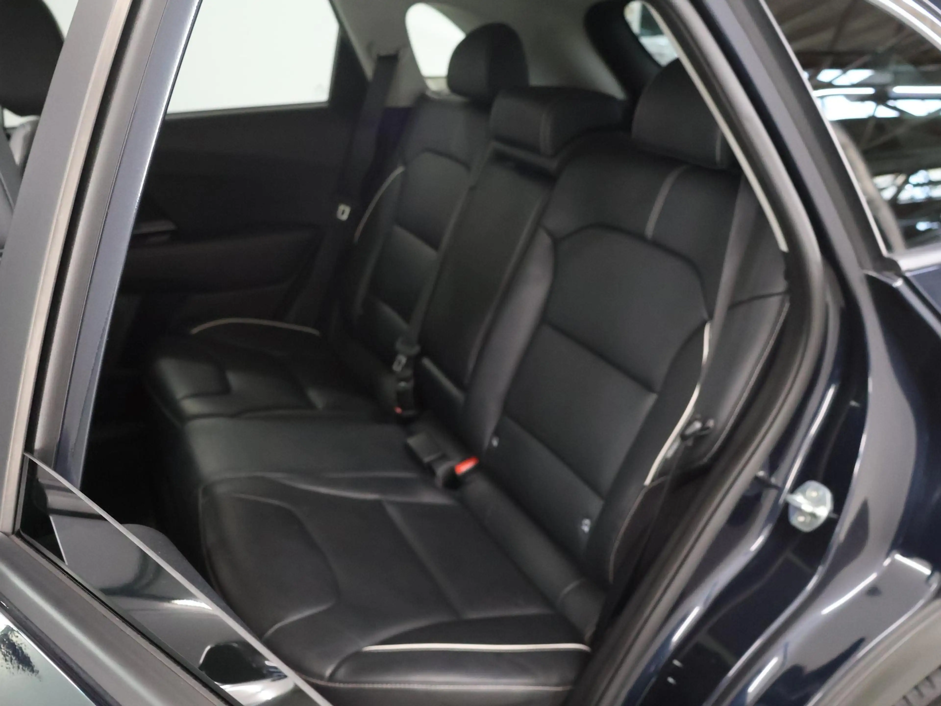 Kia e-Niro ExecutiveLine 64 kWh | Schuifdak | Stoel/Stuurverw — photo 11