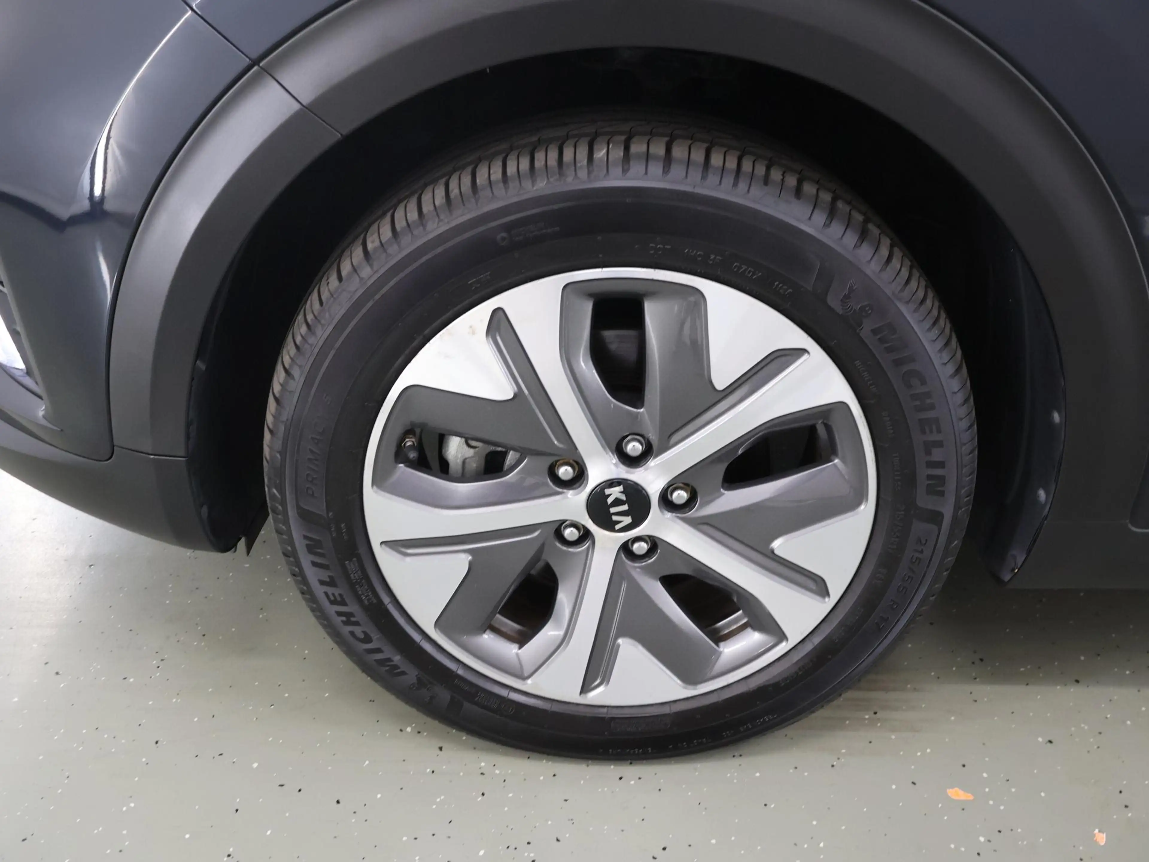 Kia e-Niro ExecutiveLine 64 kWh | Schuifdak | Stoel/Stuurverw — photo 42