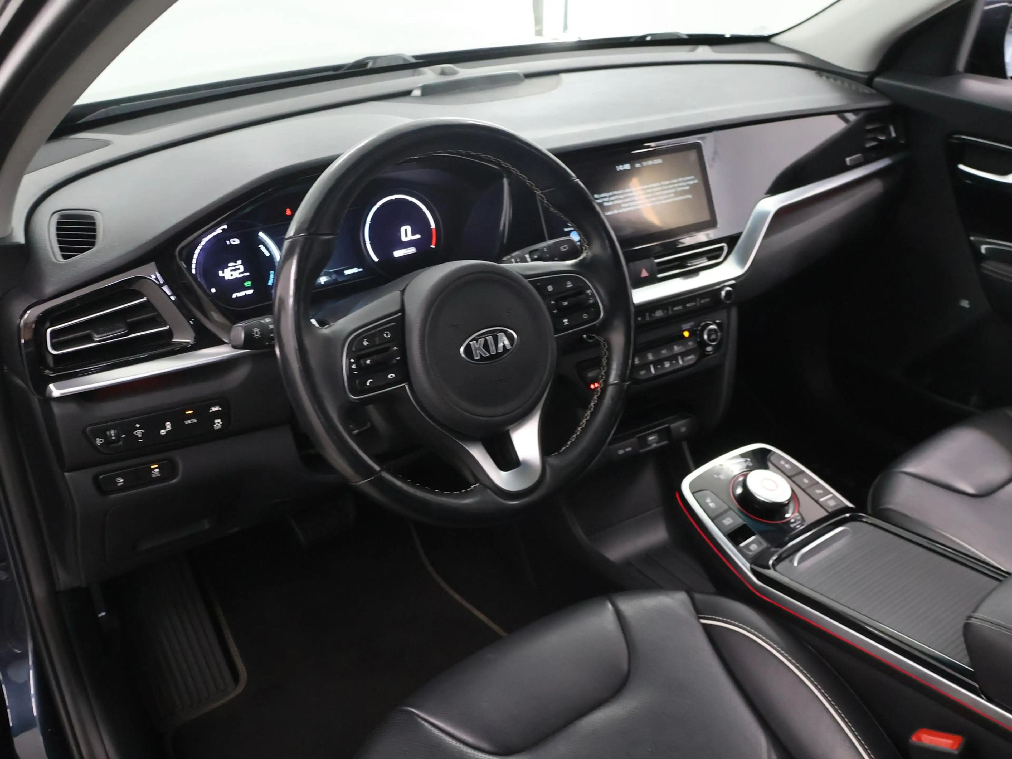 Kia e-Niro ExecutiveLine 64 kWh | Schuifdak | Stoel/Stuurverw — photo 7