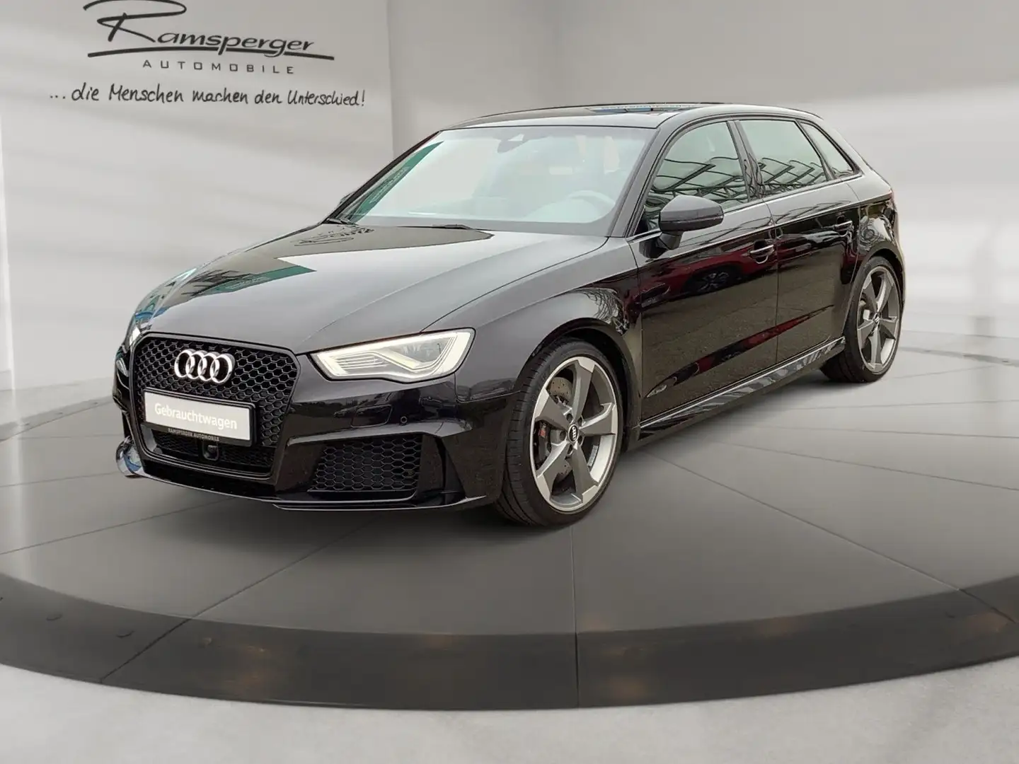 Audi RS3 2.5 TFSI S-tronic ACC Matrix Pano Schwarz - 2