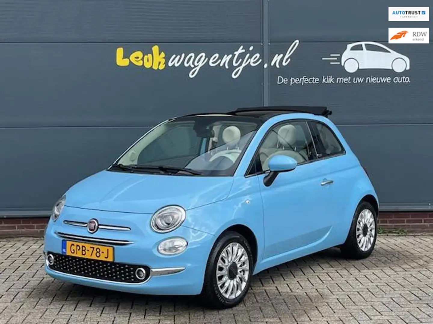 Fiat 500C 0.9 TwinAir Lounge Cabrio *climate *parkeersensor Blauw - 1