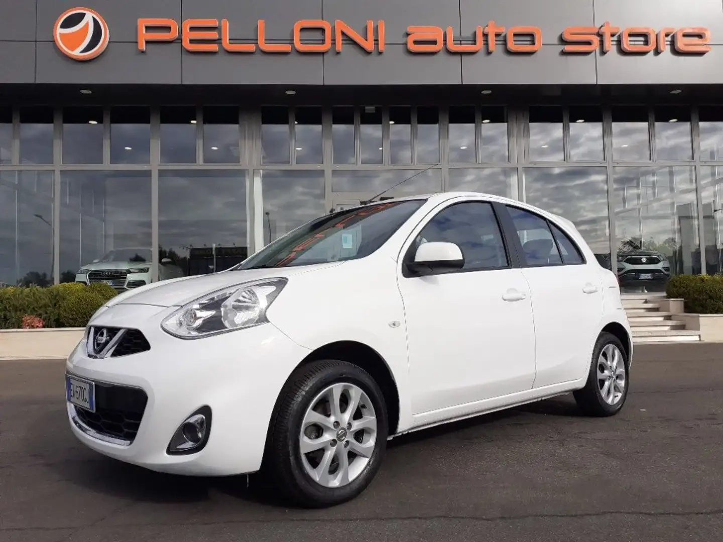 Nissan Micra 1.2 5P Acenta KM 25.000 CERTIFICATI-AUTOMATICA Weiß - 1