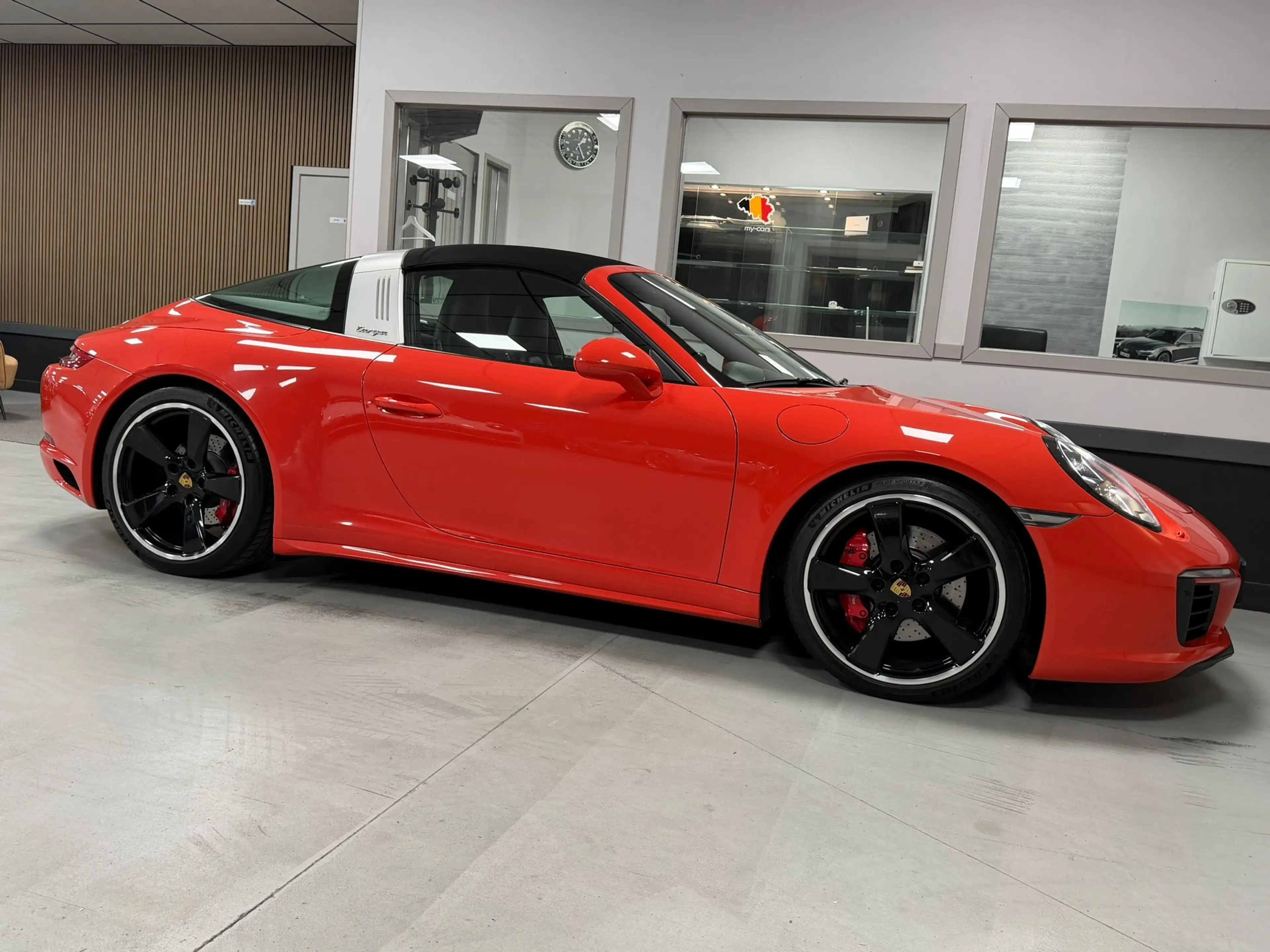 Porsche Targa 991.2 Targa 4S PDK 3.0 Turbo 420 Cv Sport Design Exclusive Lifting Exhaust Burmester Chrono Pack Carbon — photo 5