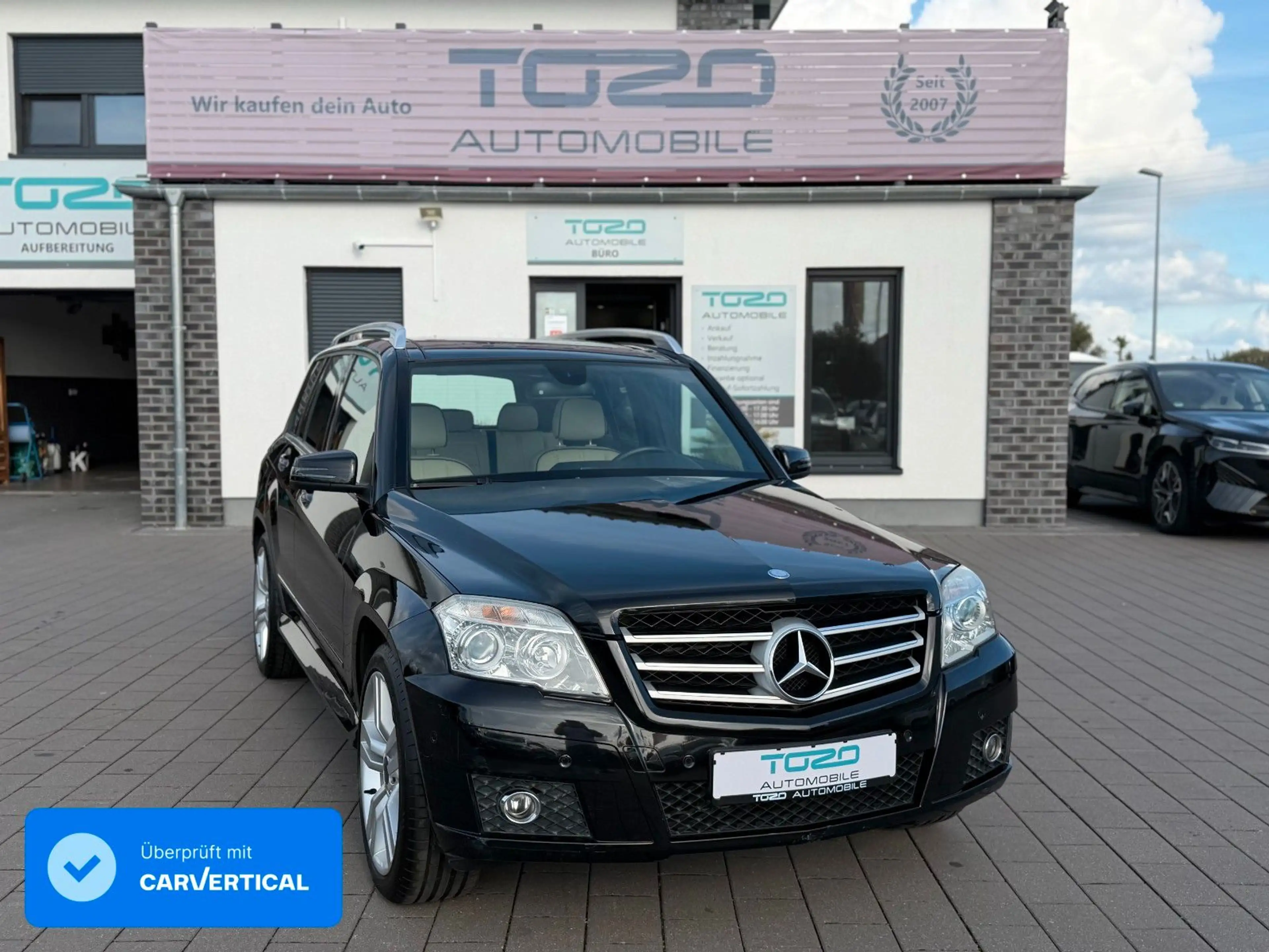 Mercedes-Benz GLK 350 4Matic*MEMORY*LEDER*PANO*MB-SCHECKHEFT*