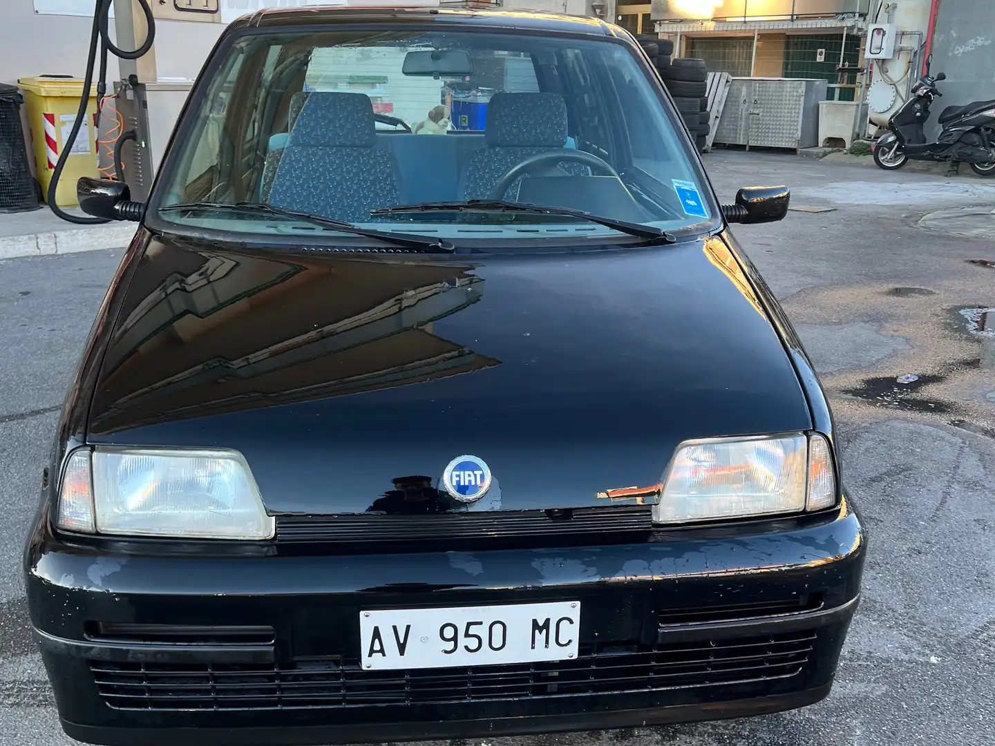 Fiat Cinquecento Cinquecento 1997 1.1 sporting Suite crna - 2