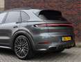 Porsche Cayenne 3.0 E-Hybrid | Pano - Trekhaak - Pas. Display Grau - thumbnail 20
