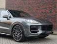 Porsche Cayenne 3.0 E-Hybrid | Pano - Trekhaak - Pas. Display Grau - thumbnail 18