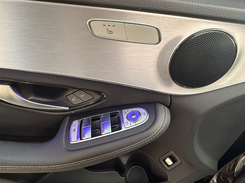 Mercedes-Benz C 200 Widescreen LED High Standheizung — photo 16