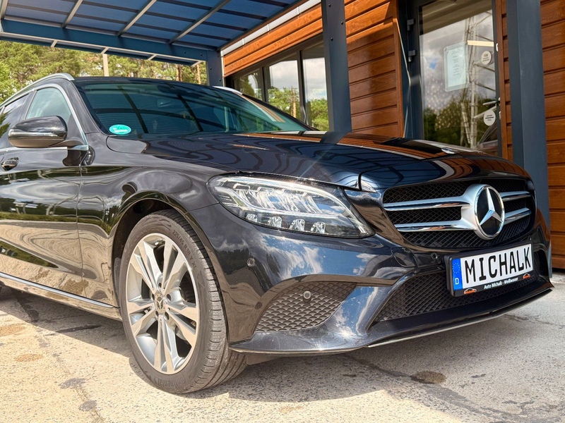 Mercedes-Benz C 200 Widescreen LED High Standheizung — photo 9