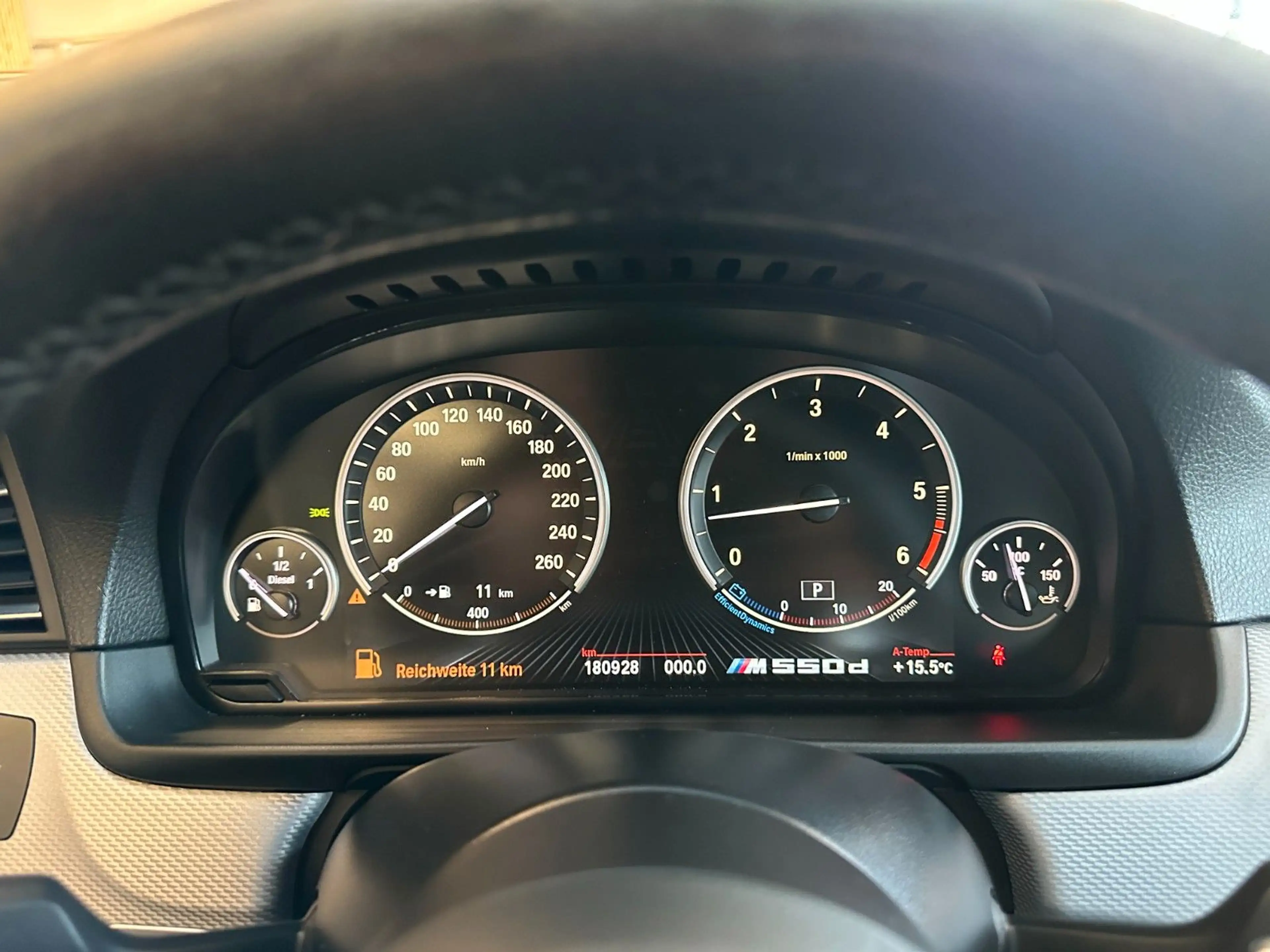 BMW 550 *Vollausstattung*HeadUP*4-ZONEN*AHK*LEDER* — photo 12