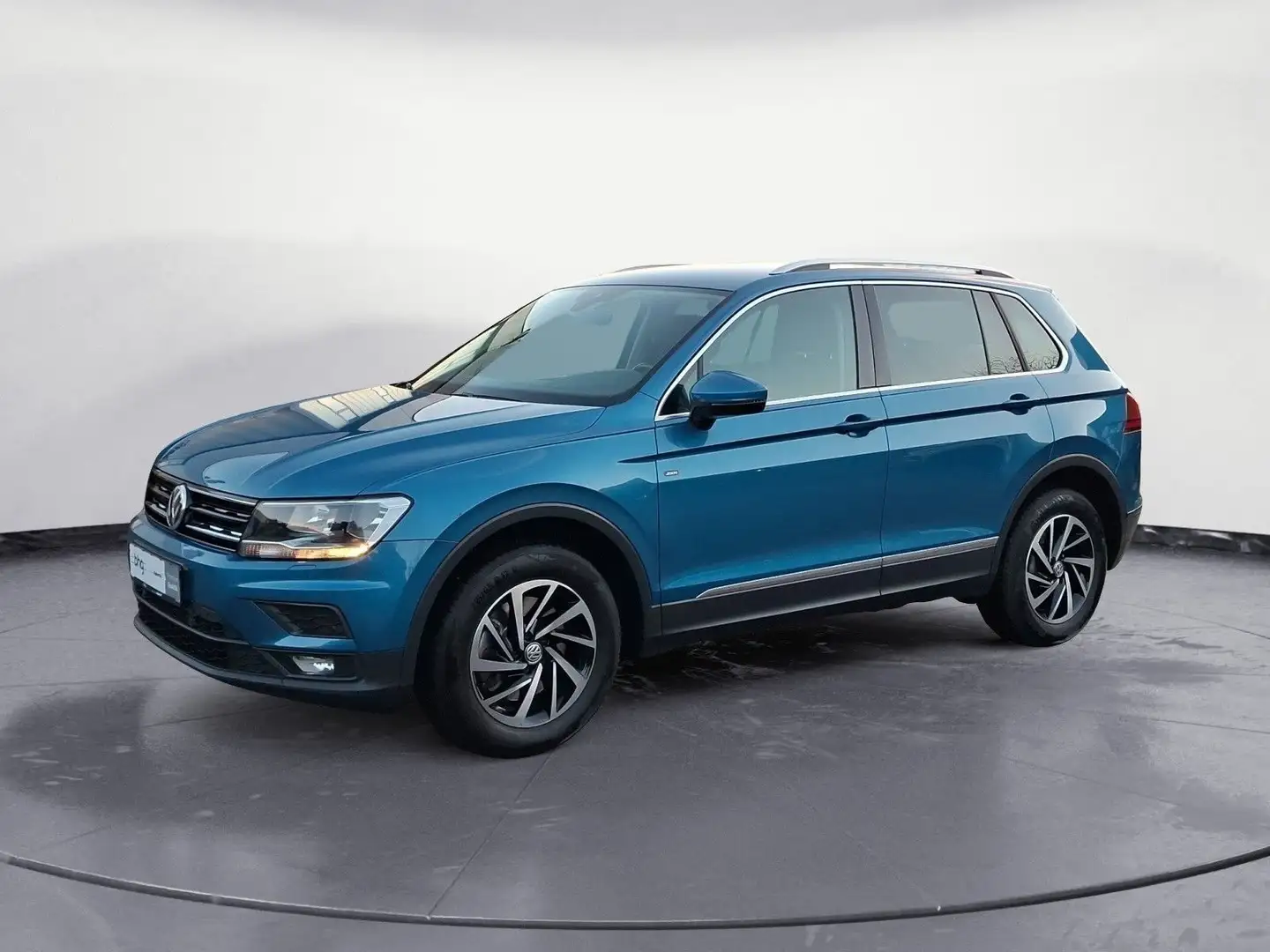Volkswagen Tiguan 2.0 TSI 4Motion DSG OPF Comfortline AHK, Blau - 2