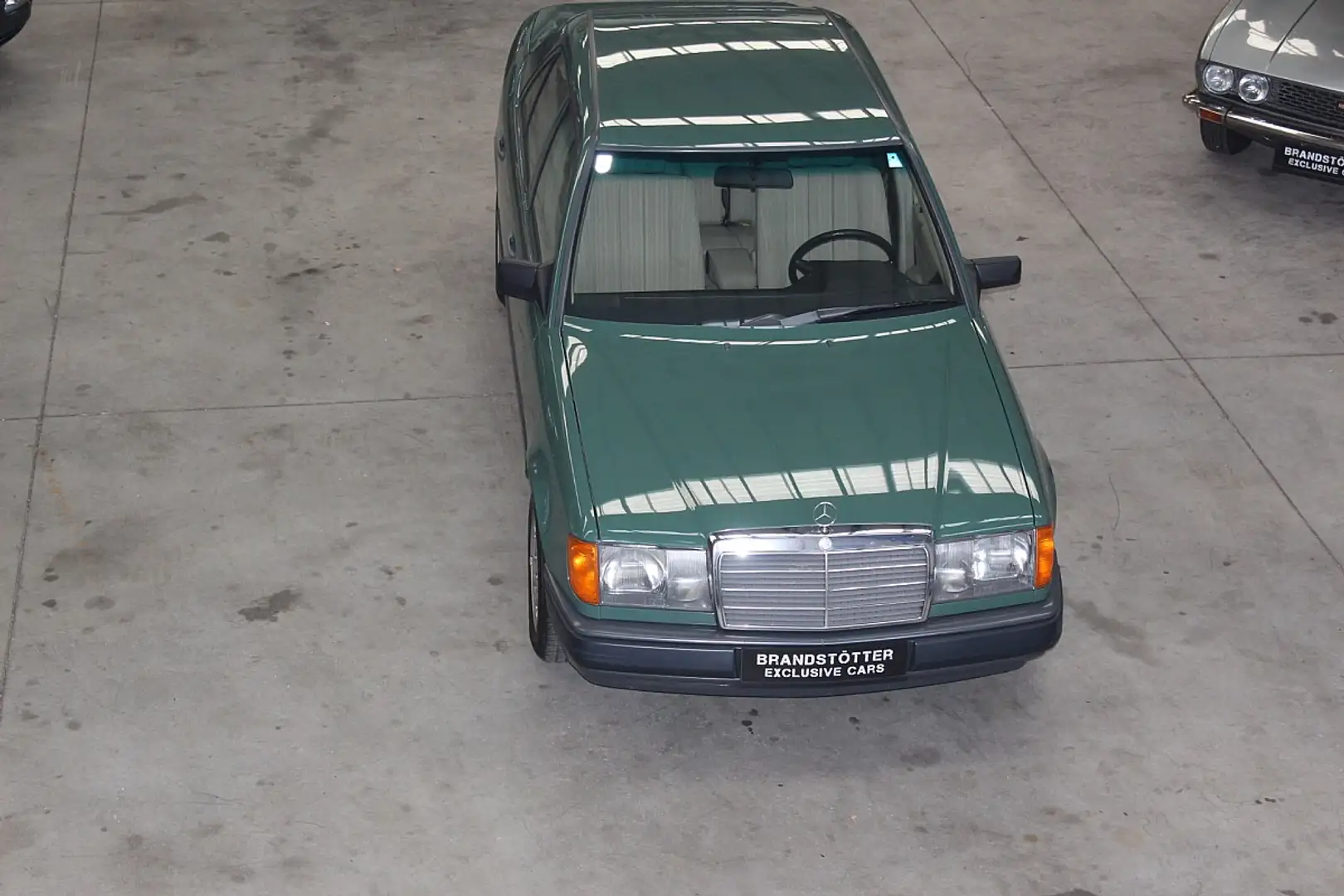 Mercedes-Benz E 200 Diesel Ö - Auto Vert - 2
